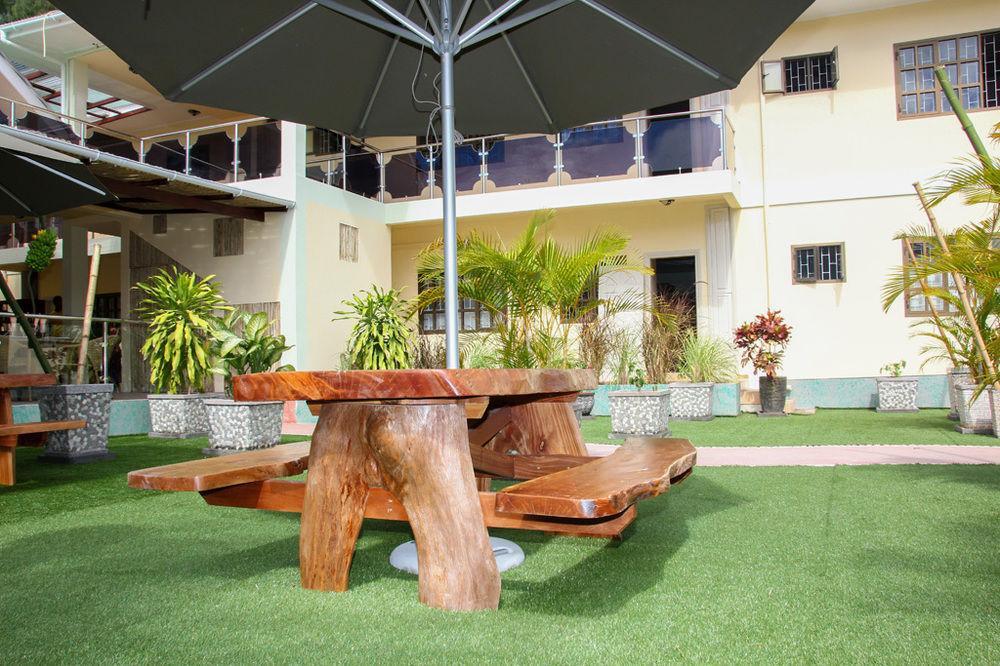 Chez Bea Luxury Villa Baie Sainte Anne Exterior photo